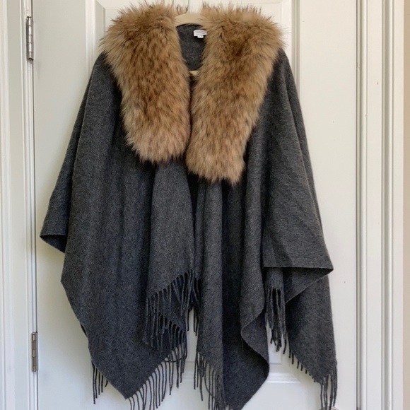 JCrew faux fur wool blend wrap O/S - Picture 3 of 5